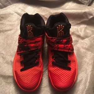 Kyrie 2’s basketball sneakers Nike